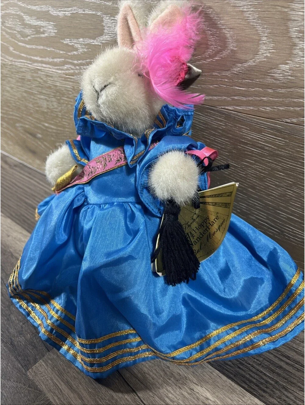 Vintage 1991 Hoppy Vanderbear Collection Bal Masque Costume Bunny Dressed 17th